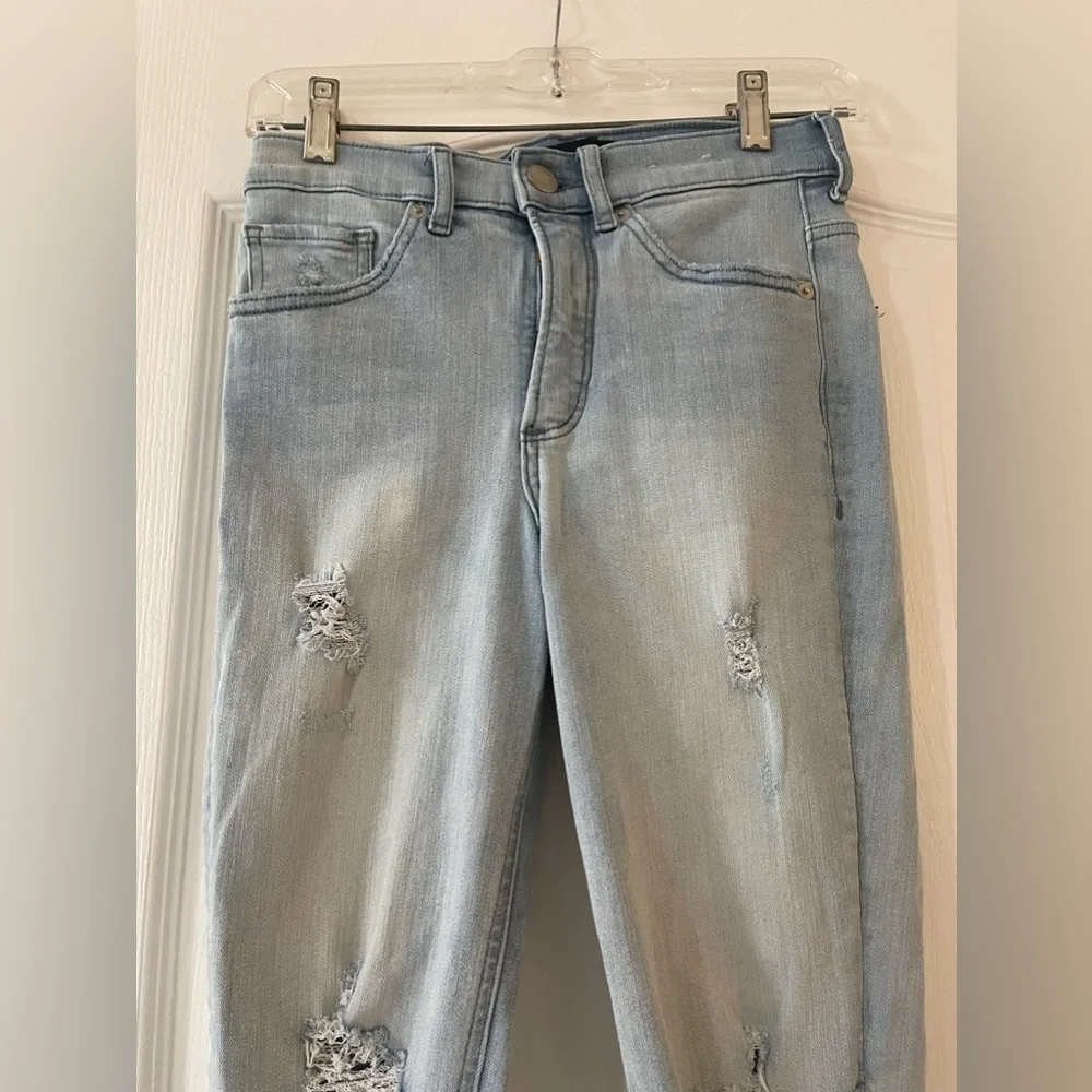 Distressed skinny high rise jeans from Express - Picture 3 of 13